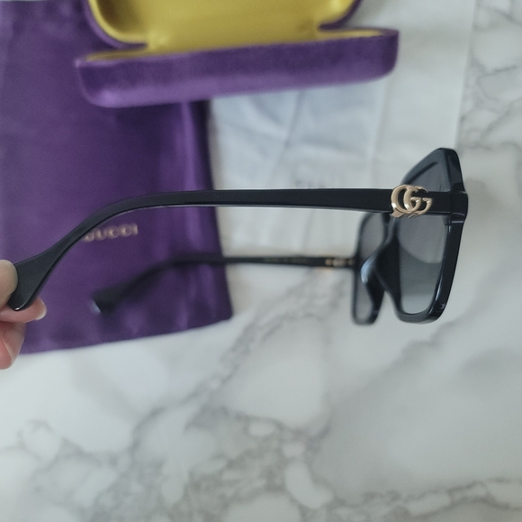 NEW Gucci Sunglasses GG1072SA With Case - Picture 12 of 16